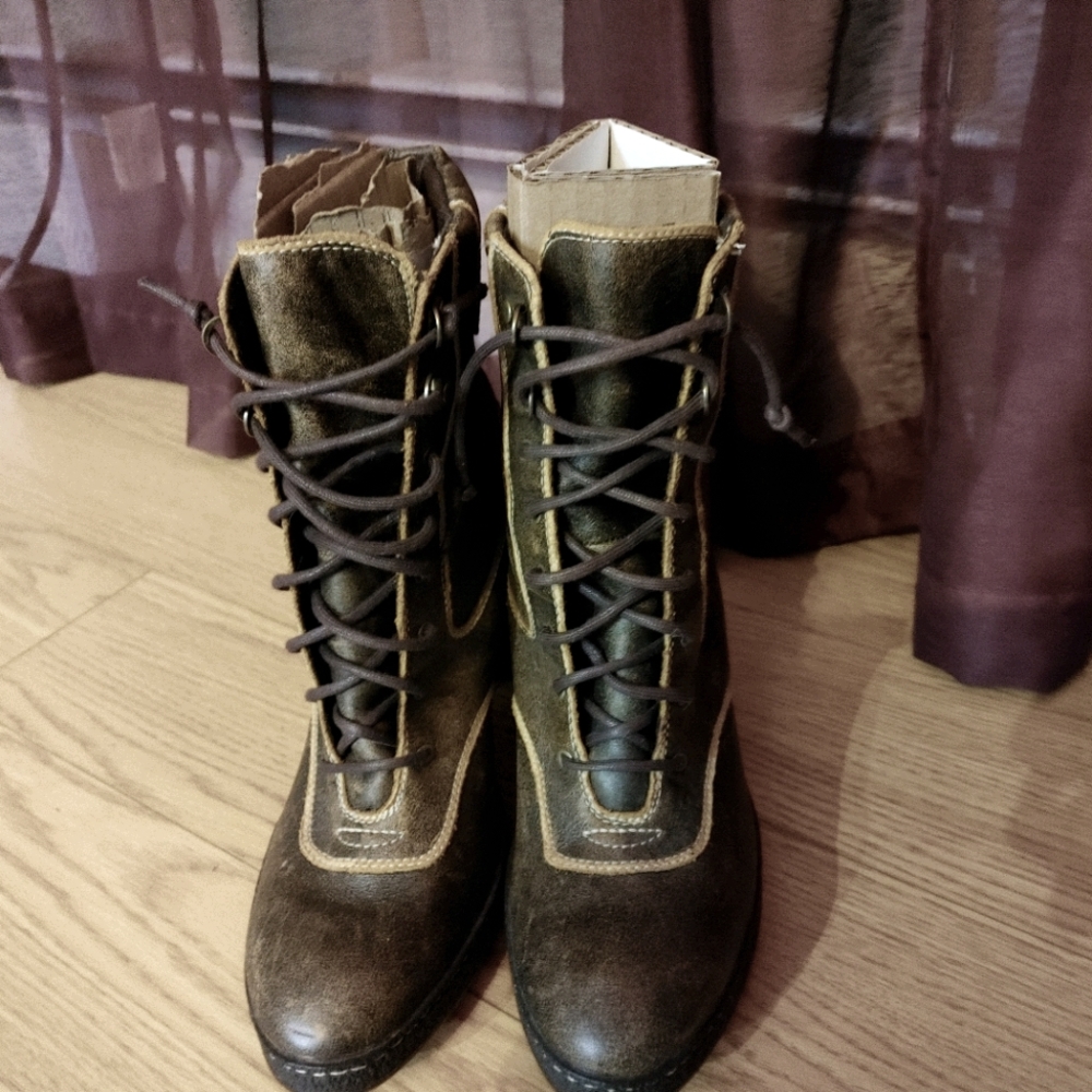 Timberland Lace Up Boots